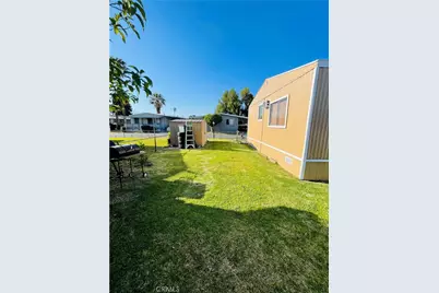 17400 Valley Boulevard #95, Fontana, CA 92335 - Photo 13