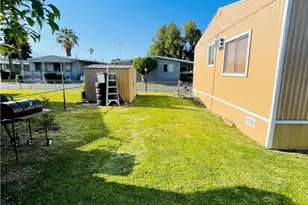 17400 Valley Blvd, Fontana, CA 92335 - Photo 13