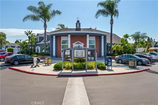 181 Yorktown Ln, Costa Mesa, CA 92626 - Photo 21