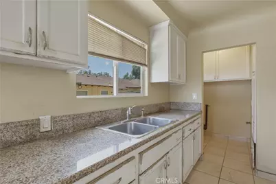 1544 Genevieve, San Bernardino, CA 92405 - Photo 9