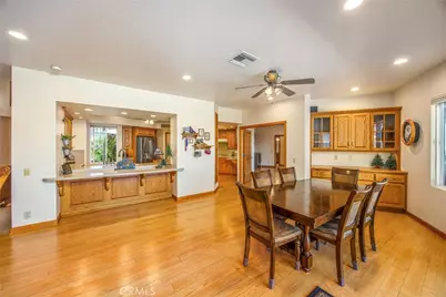 35102 Persimmon, Yucaipa, CA 92399 - Photo 15