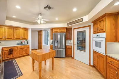 35102 Persimmon, Yucaipa, CA 92399 - Photo 17