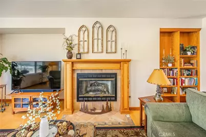 35102 Persimmon, Yucaipa, CA 92399 - Photo 9