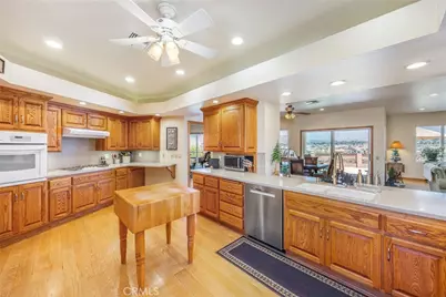 35102 Persimmon, Yucaipa, CA 92399 - Photo 19