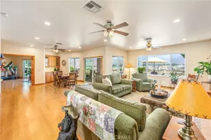 35102 Persimmon, Yucaipa, CA 92399 - Photo 7