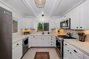 515 Fox, Big Bear Lake, CA 92315 - Photo 19