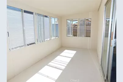 35218 Fir Avenue #6, Yucaipa, CA 92399 - Photo 25