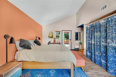 5341 Monterey, Los Angeles, CA 90042 - Photo 13