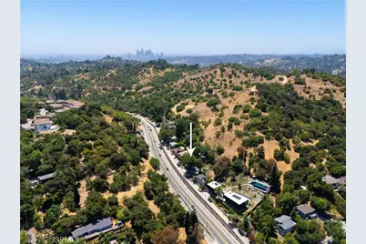 5341 Monterey, Los Angeles, CA 90042 - Photo 37