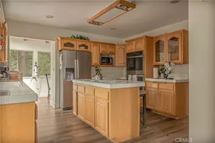 395 Primrose, Lake Arrowhead, CA 92352 - Photo 7