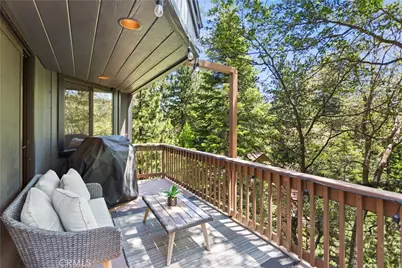 26561 Thunderbird, Lake Arrowhead, CA 92352 - Photo 43