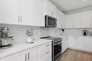 16080 Olivas Ln, Fontana, CA 92336 - Photo 27