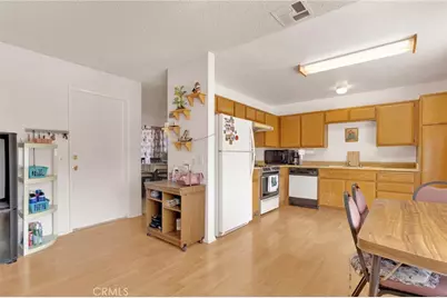 13150 Heritage Drive, Victorville, CA 92392 - Photo 19
