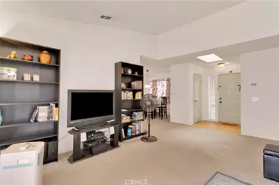 13150 Heritage Drive, Victorville, CA 92392 - Photo 9