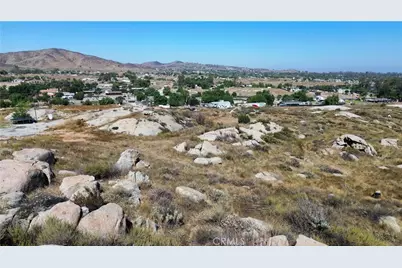 22300 O Ferrall Road, Perris, CA 92570 - Photo 11