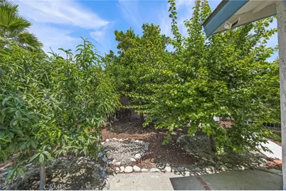 1171 Canyon View Lane, Colton, CA 92324 - Photo 35