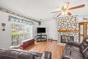 1171 Canyon View Ln, Colton, CA 92324 - Photo 15