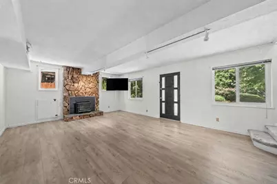 22879 Juniper Lane, Crestline, CA 92325 - Photo 7