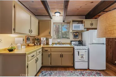 424 Garrick, Big Bear City, CA 92314 - Photo 9