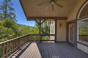 992 Sandalwood, Lake Arrowhead, CA 92352 - Photo 9