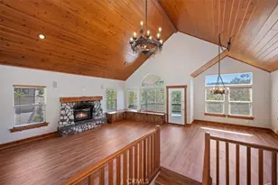 992 Sandalwood, Lake Arrowhead, CA 92352 - Photo 7
