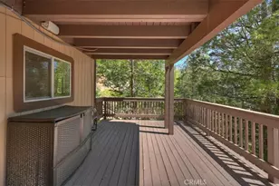 992 Sandalwood, Lake Arrowhead, CA 92352 - Photo 45