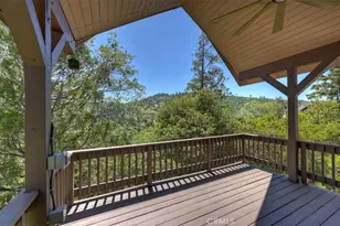 992 Sandalwood, Lake Arrowhead, CA 92352 - Photo 5