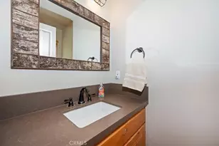 992 Sandalwood, Lake Arrowhead, CA 92352 - Photo 19