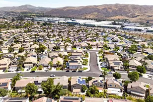 9123 Blue Flag St, Corona, CA 92883 - Photo 47