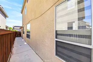 9123 Blue Flag St, Corona, CA 92883 - Photo 39