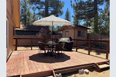 329 Downey, Big Bear City, CA 92314 - Photo 25