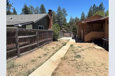 329 Downey, Big Bear City, CA 92314 - Photo 33