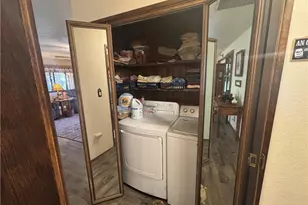 329 Downey, Big Bear City, CA 92314 - Photo 15