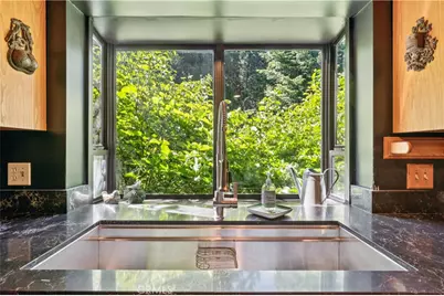 781 Lake, Lake Arrowhead, CA 92352 - Photo 15