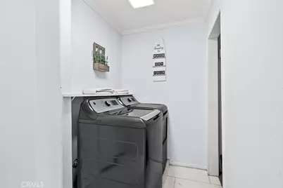 3231 Hannover, Corona, CA 92882 - Photo 39