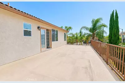 27744 Crestknoll Court, Murrieta, CA 92563 - Photo 23