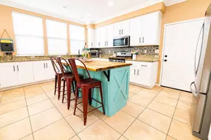 27744 Crestknoll Ct, Murrieta, CA 92563 - Photo 13