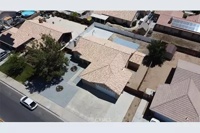 12441 Petaluma, Victorville, CA 92392 - Photo 3