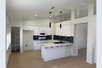 12441 Petaluma, Victorville, CA 92392 - Photo 7