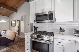 43861 Mendocino, Big Bear Lake, CA 92315 - Photo 9