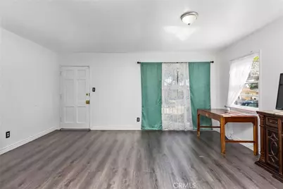 244 E 42nd Street, San Bernardino, CA 92404 - Photo 5