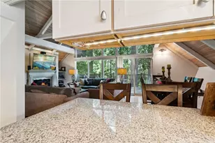 111 Grizzly, Lake Arrowhead, CA 92317 - Photo 21