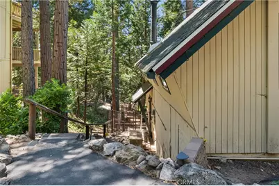 111 Grizzly, Lake Arrowhead, CA 92317 - Photo 57