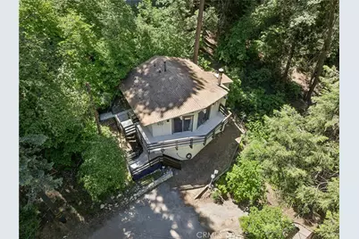 805 Knight Court, Lake Arrowhead, CA 92352 - Photo 35