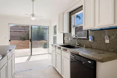 7527 Bonita Drive, Highland, CA 92346 - Photo 11