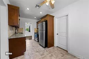 9326 Lemon St, Fontana, CA 92335 - Photo 15