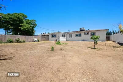 9326 Lemon Street, Fontana, CA 92335 - Photo 35