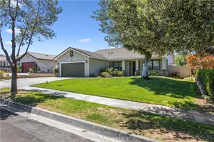 35653 Oak Creek, Yucaipa, CA 92399 - Photo 3