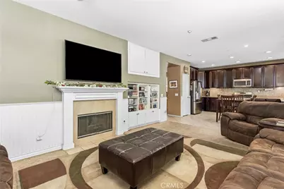 28575 Cherokee Rose, Highland, CA 92346 - Photo 15