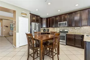 28575 Cherokee Rose, Highland, CA 92346 - Photo 13
